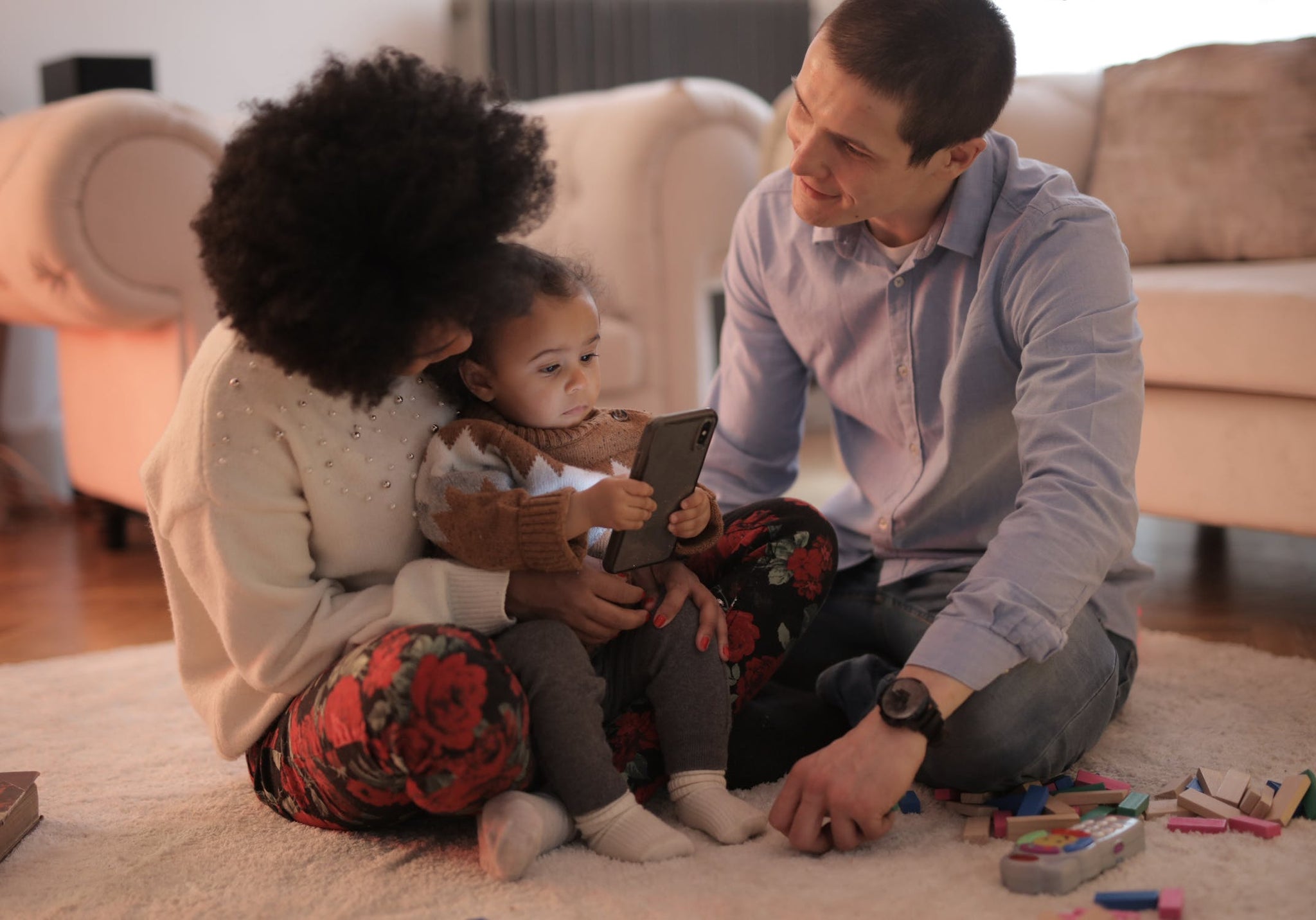 Cool Tech Gift Ideas for Dad this Father’s Day