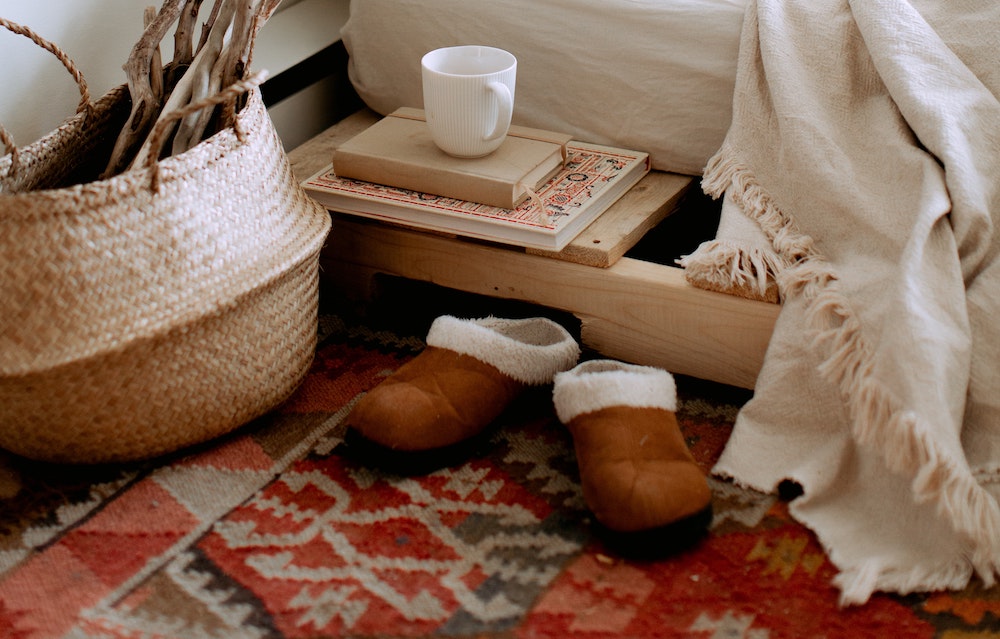 10 Ways to Keep Your House Warmer and Save on Energy Bills